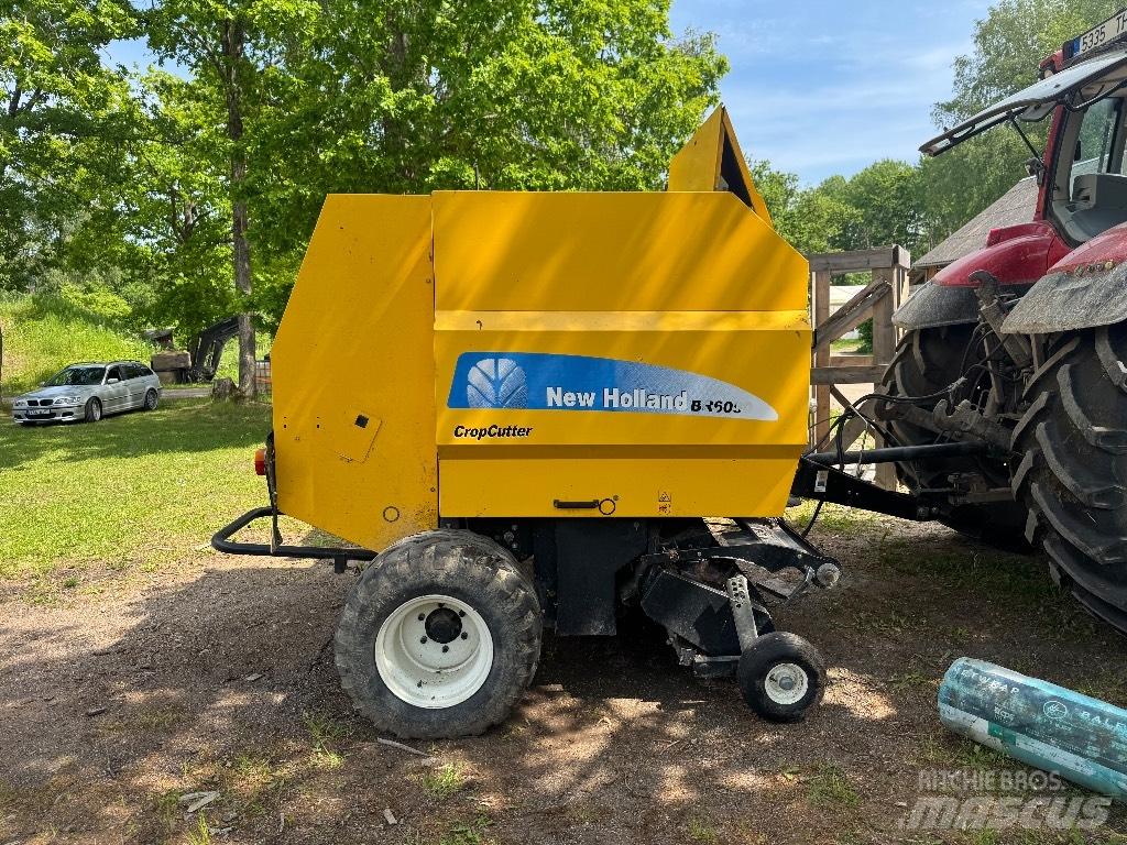 New Holland BR 6090 Round Balers