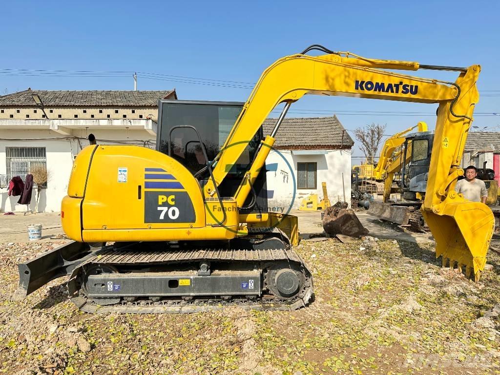 Komatsu PC 70-8 Crawler Excavators