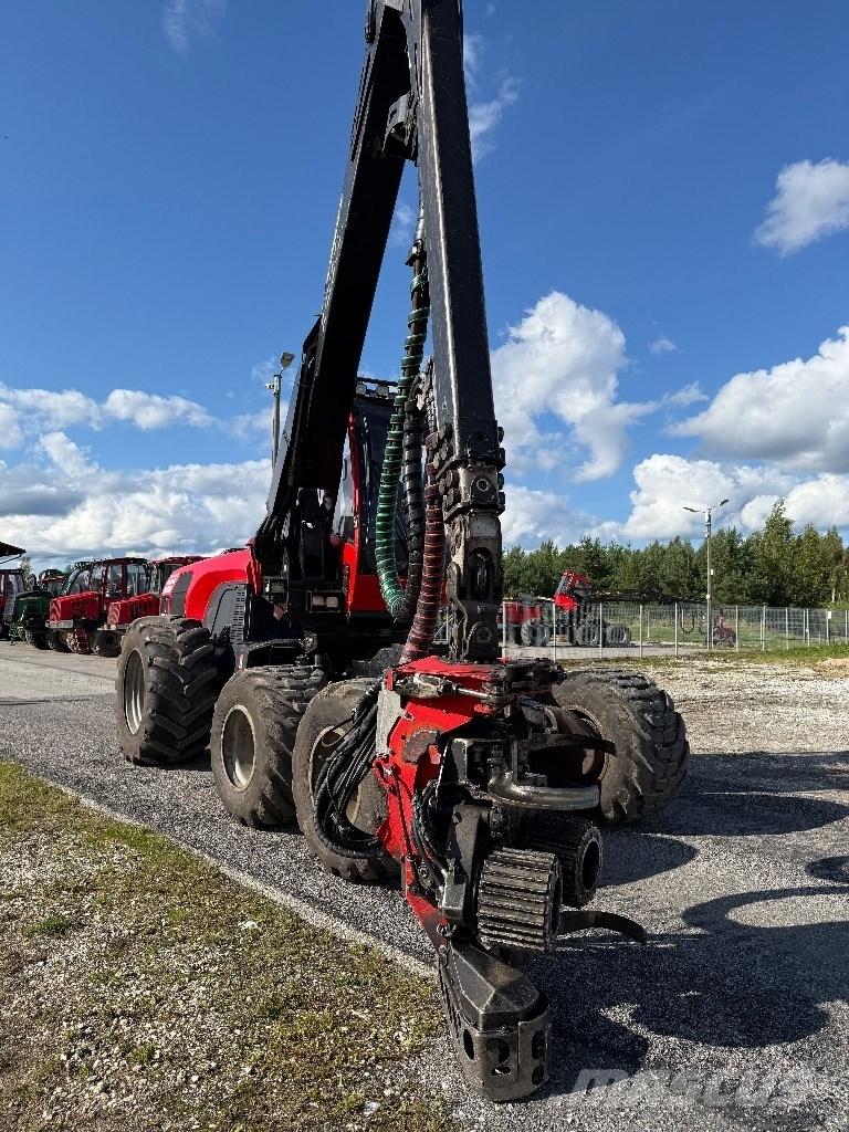 Komatsu 901 Harvesters