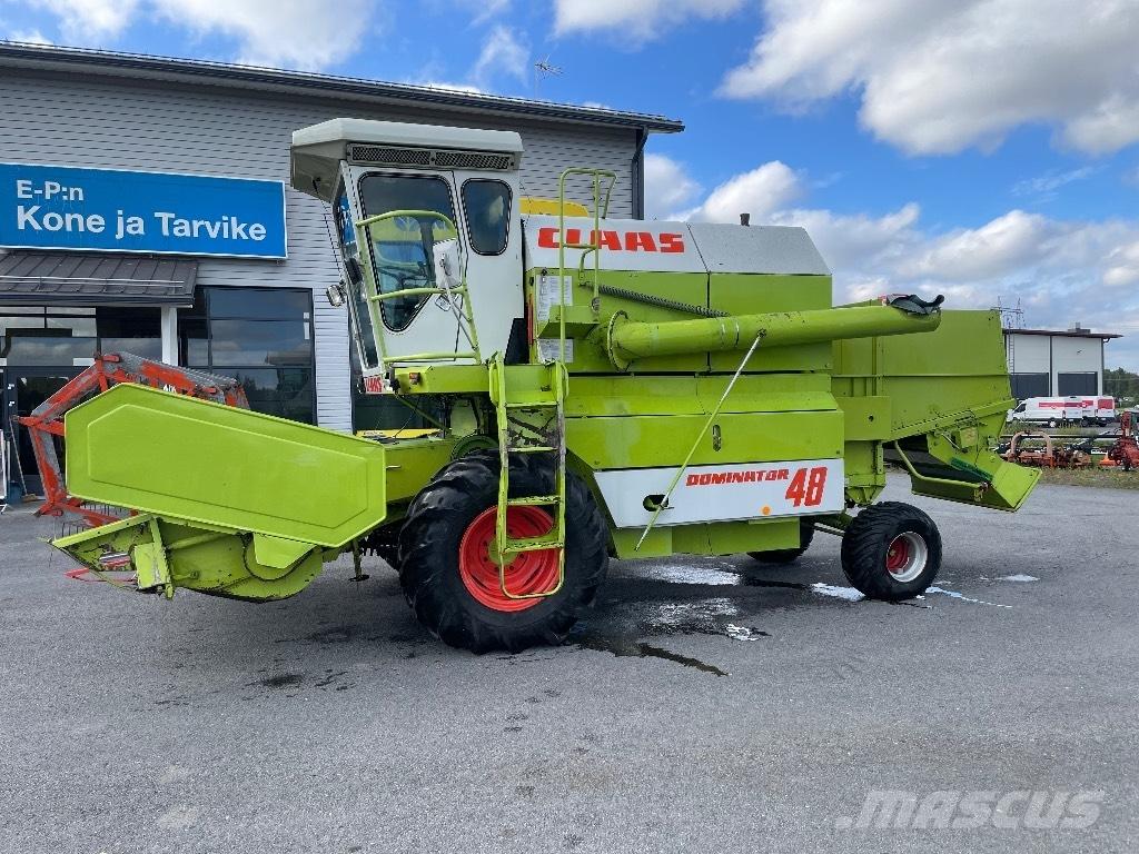 CLAAS Dominator 48 Combine Harvesters