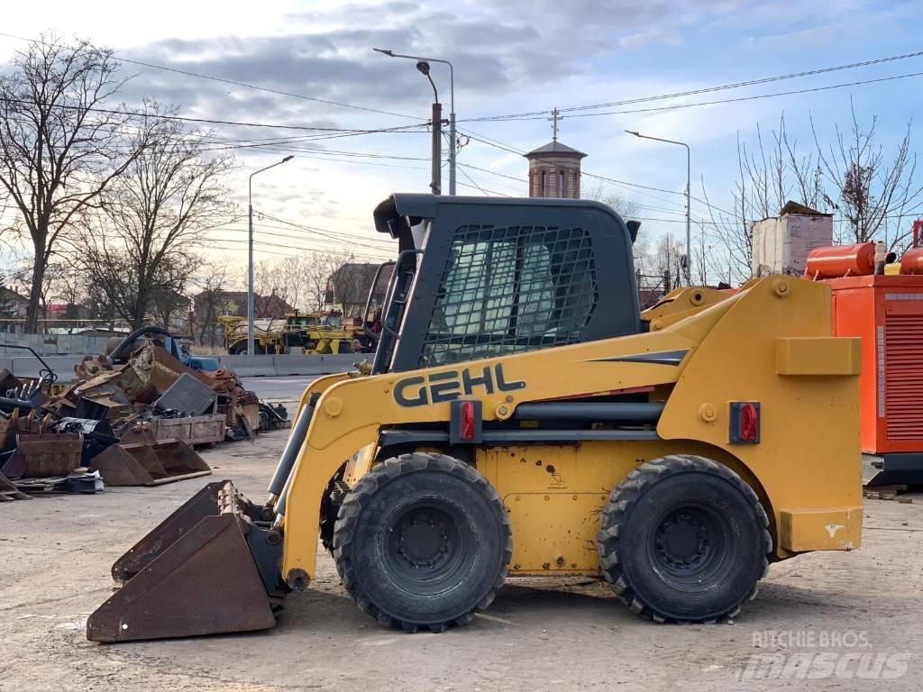 Gehl R 260 Skid Steer Loaders