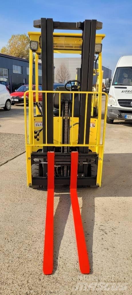 Hyster A 1.5 XNT Electric Forklifts