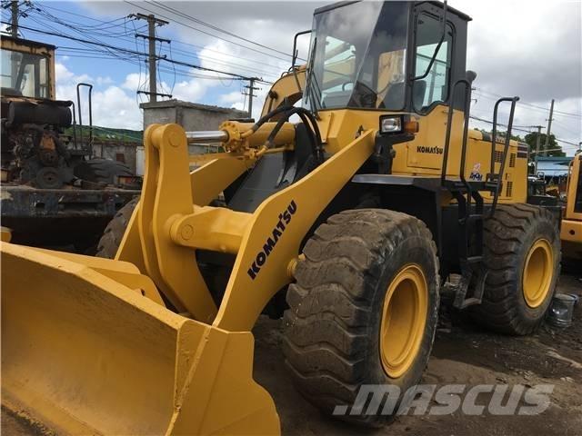 Komatsu WA380 Wheel Loaders