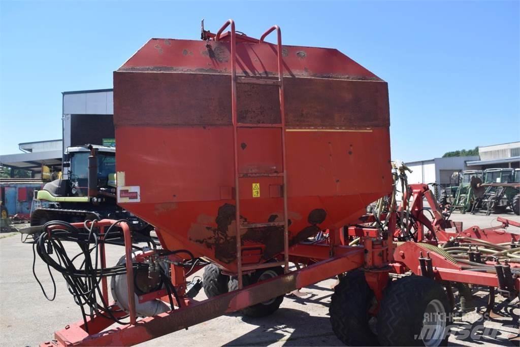 Horsch CO 6.25 Farm Drills
