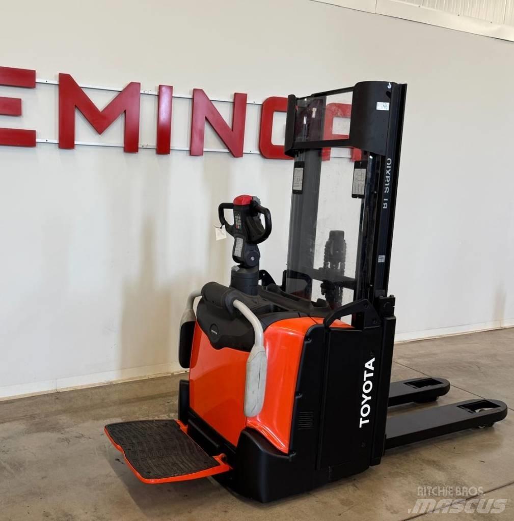 Toyota 10918 SPE120L Misc Forklifts