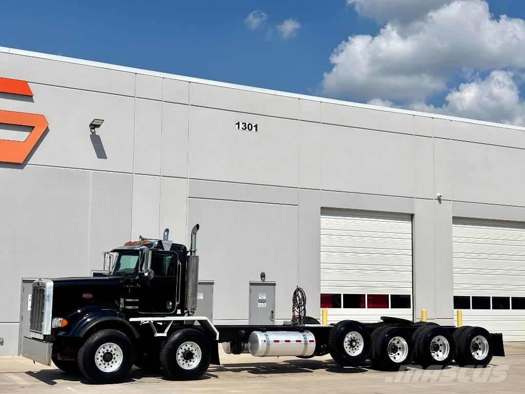 Peterbilt 357 Conventional Trucks / Tractor Trucks