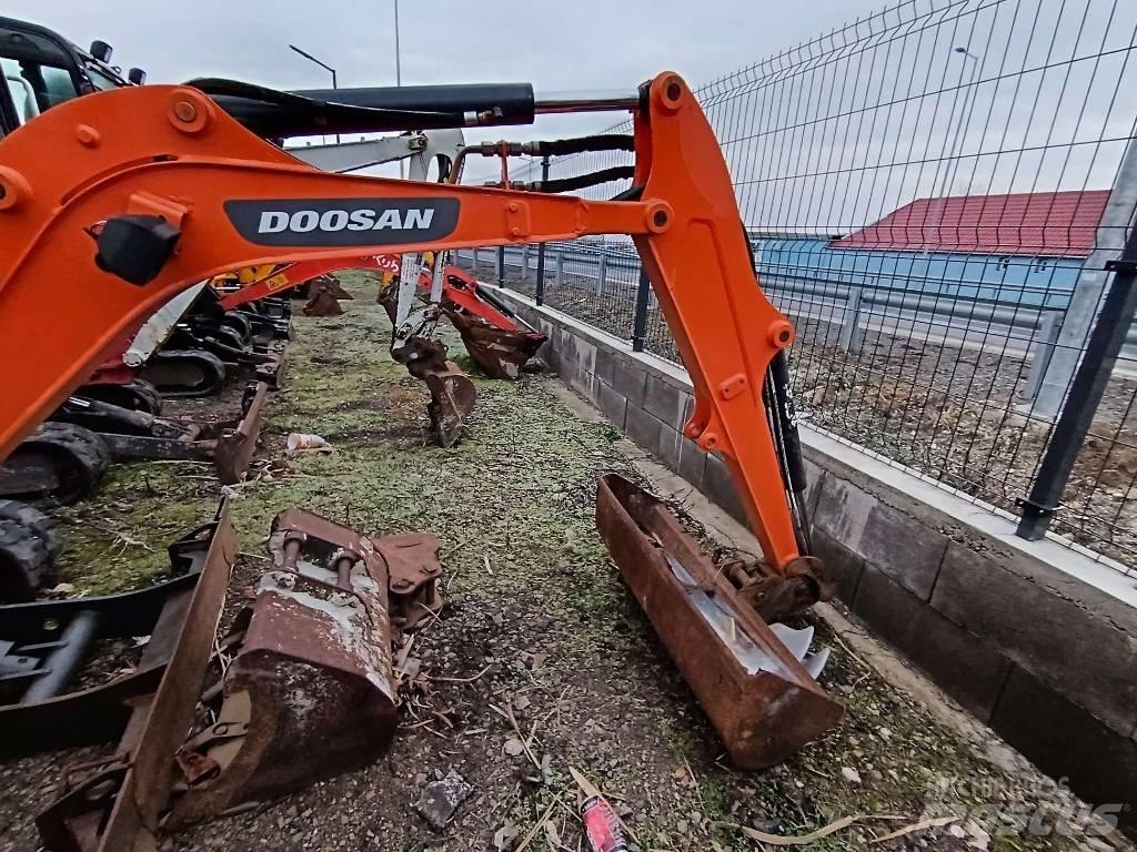 Doosan DX 19 Mini Excavators <7t (Mini Diggers)