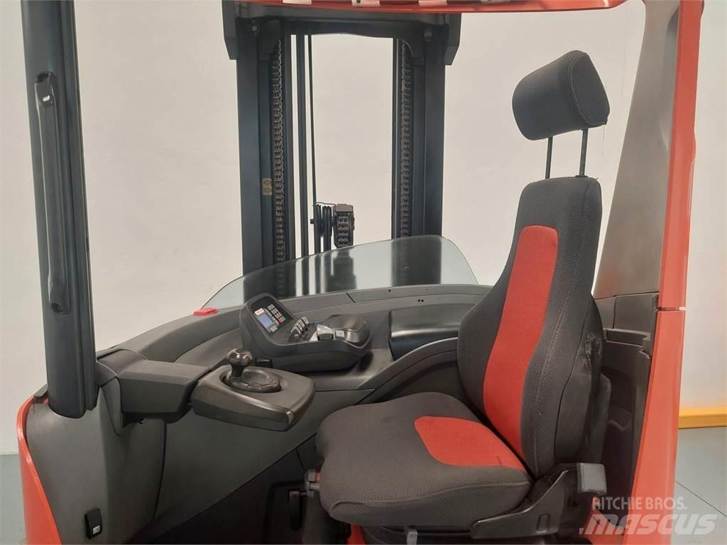 BT RRE 140 H Reach trucks