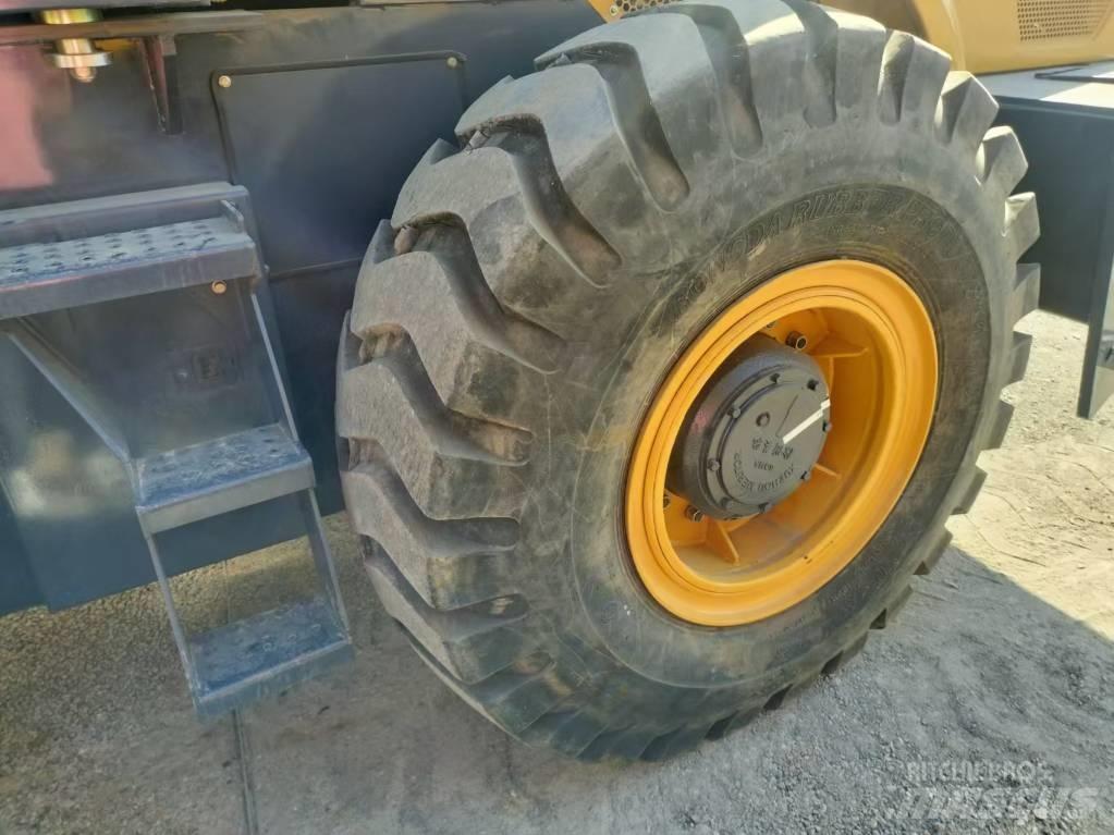 XCMG XS 263 J Single drum rollers