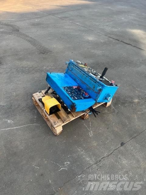 Genie CONTROL PANEL Articulated boom lifts
