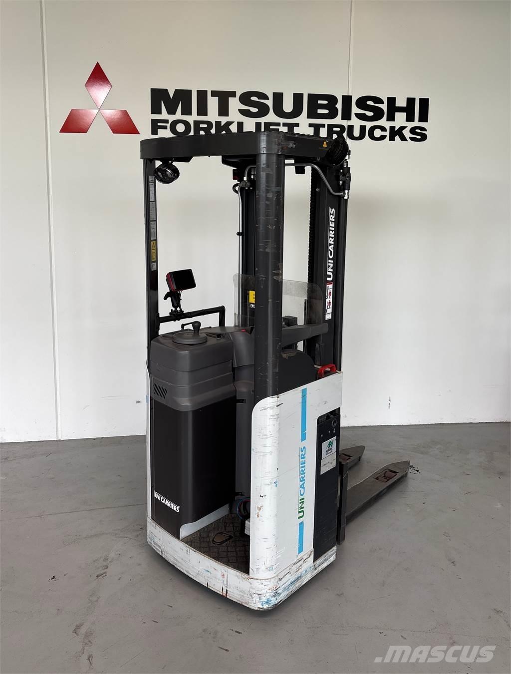 Atlet A160 Low lifter with platform