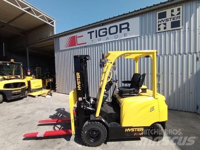 Hyster J2.5UT Electric Forklifts
