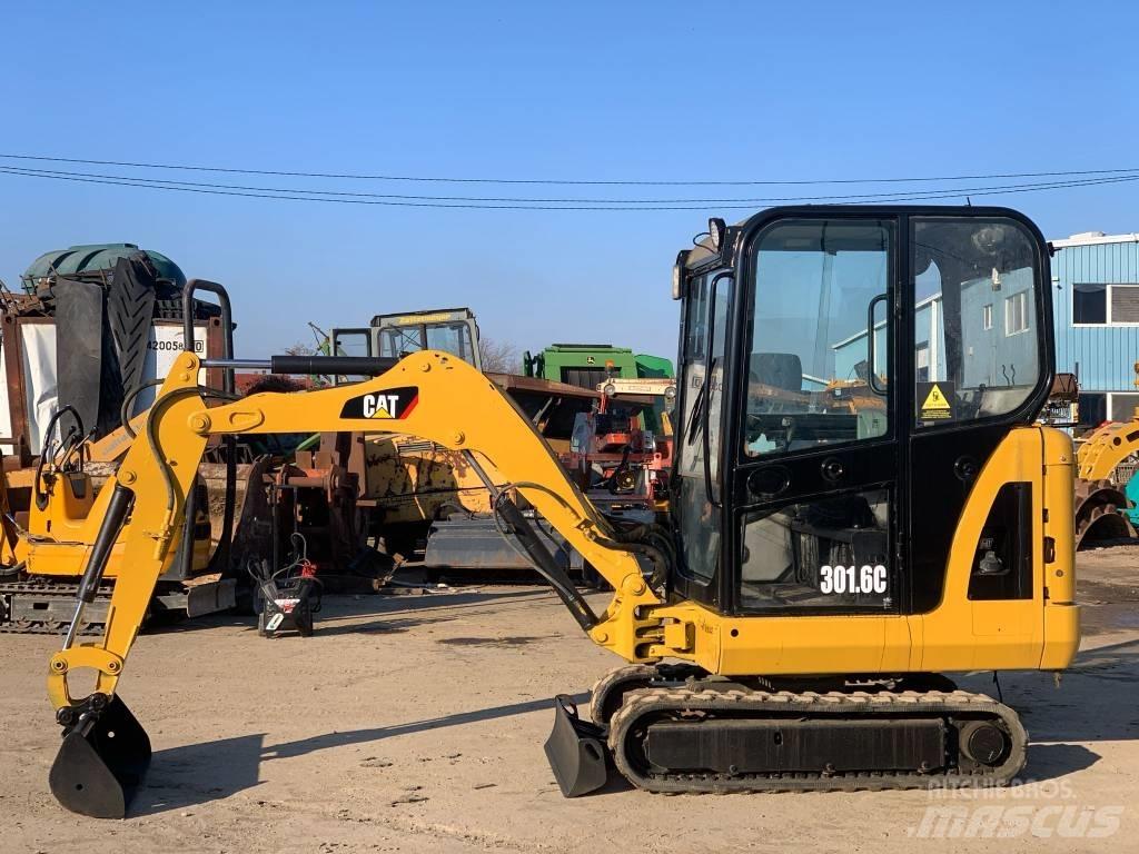 CAT 301.6C Mini Excavators <7t (Mini Diggers)