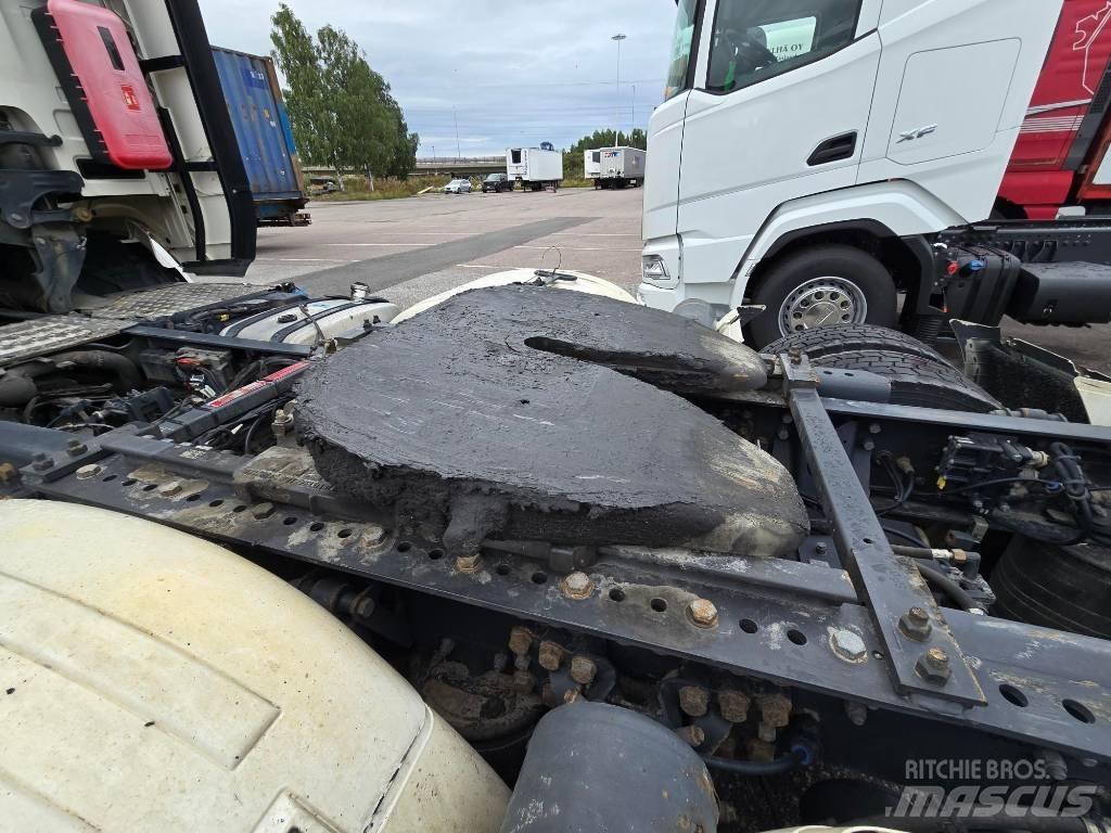 Scania R 500 6x2 Conventional Trucks / Tractor Trucks