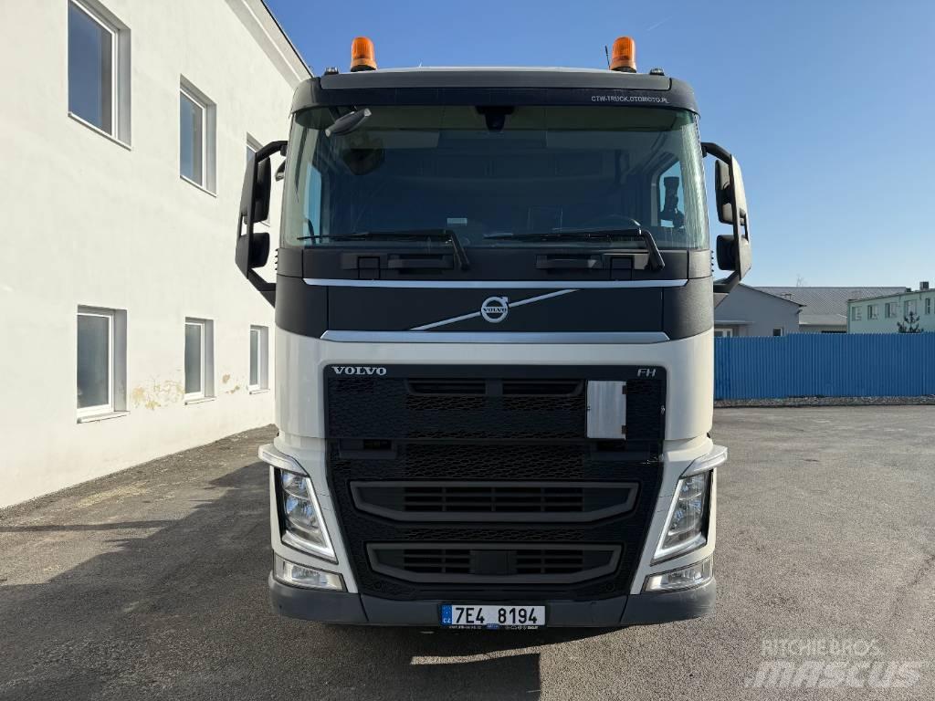 Volvo FH 460 Hook lift trucks