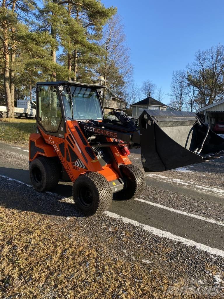 Cast 33 TLX Mini Loader