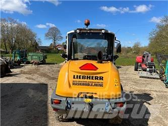 Liebherr L 504 Mini Loader