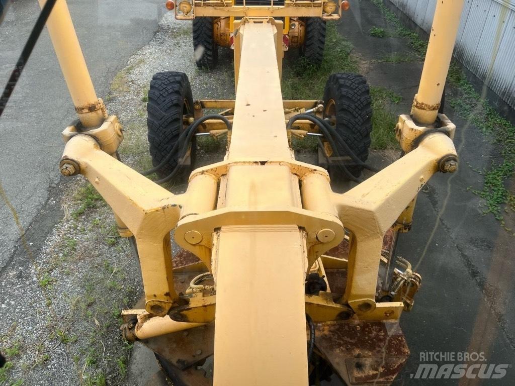 Mitsubishi MG 500 Motor Graders