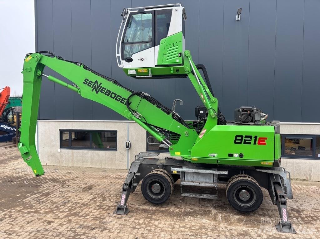 Sennebogen 821 E Waste / Industry Handlers