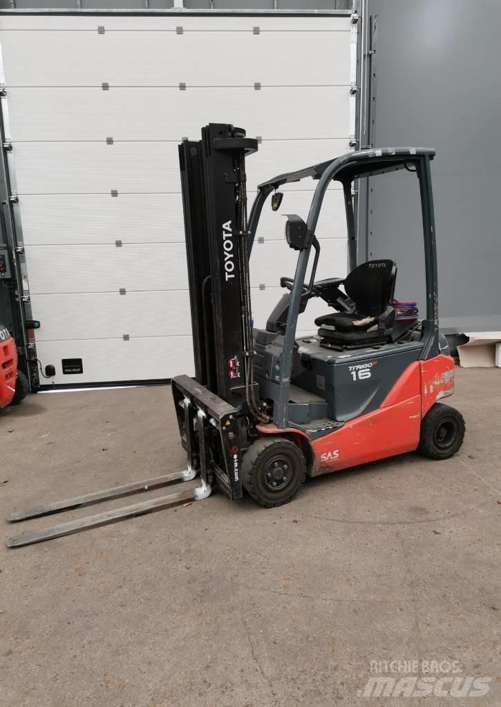 Toyota 8FBMK16T Electric Forklifts