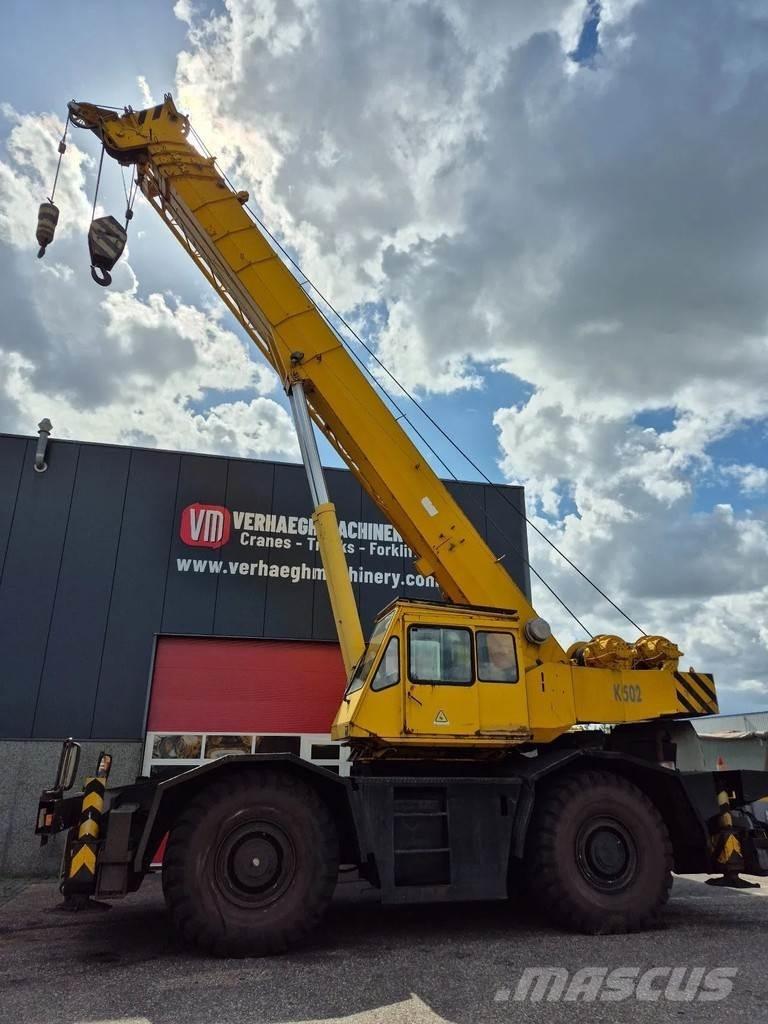 Tadano tr-400e Mobile and all terrain cranes