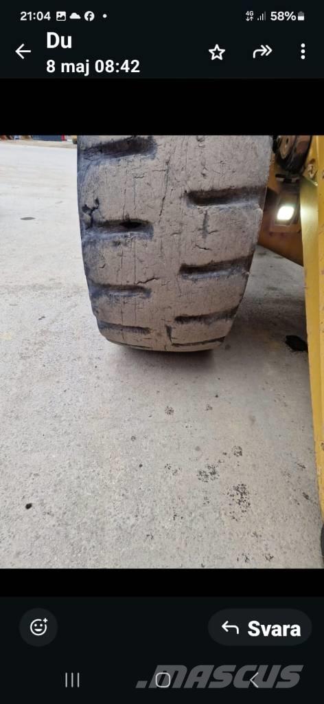 CAT 988K Wheel Loaders