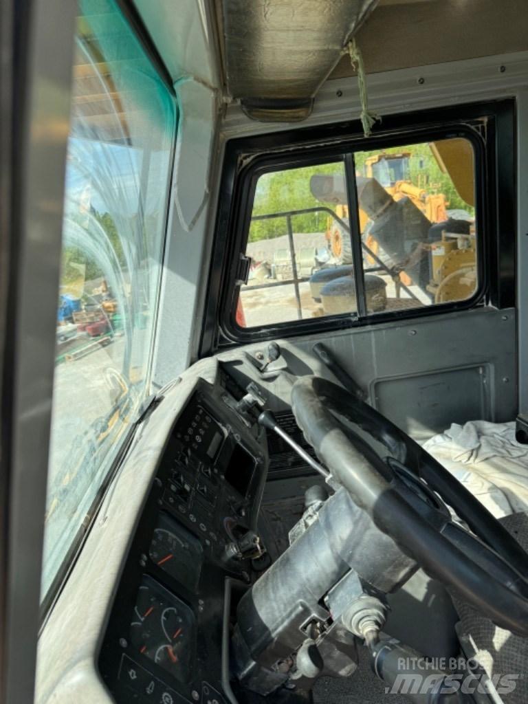 CAT 775 E Rigid dump trucks