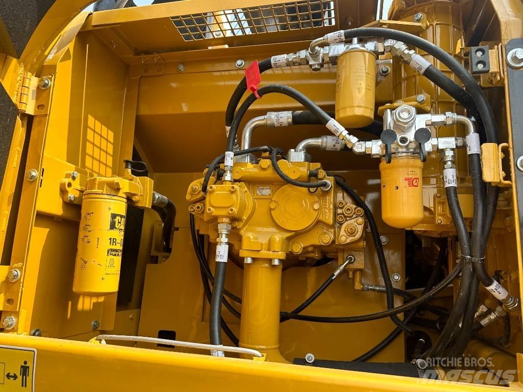 CAT 329D2 Crawler Excavators