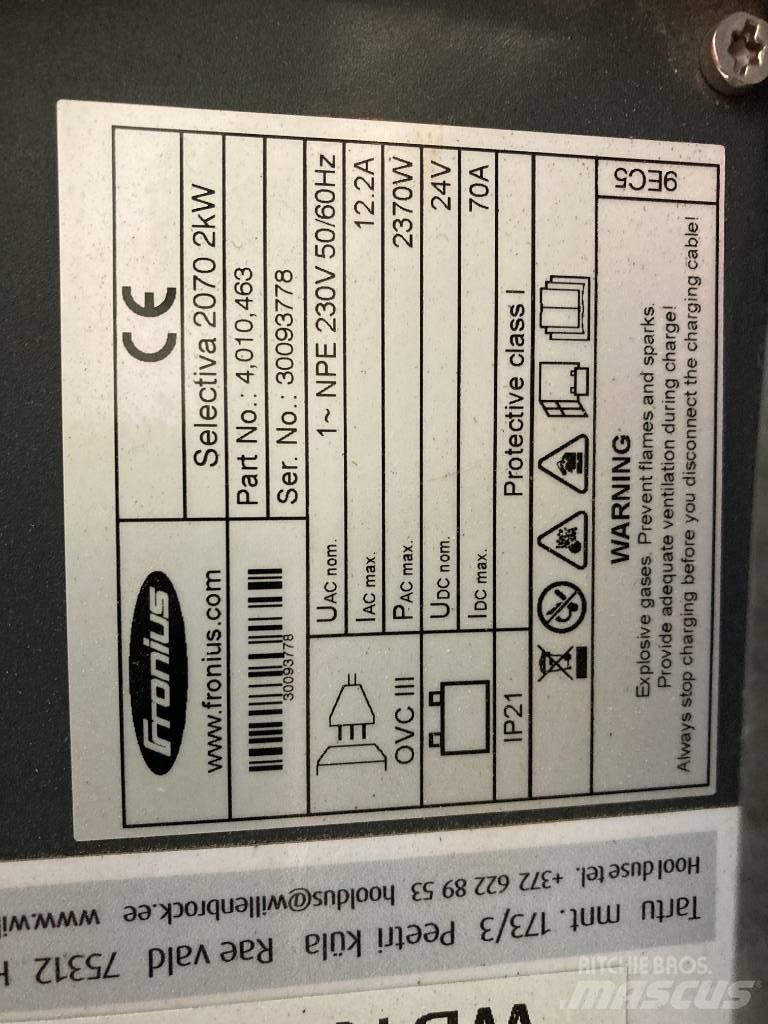 Linde E12/386 Electric Forklifts
