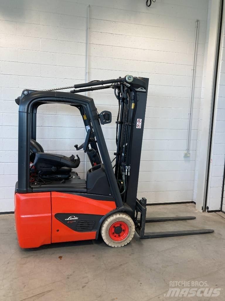 Linde E12/386 Electric Forklifts