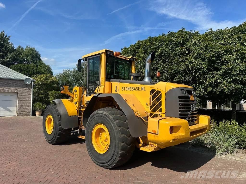 Volvo L120 F Wheel Loaders