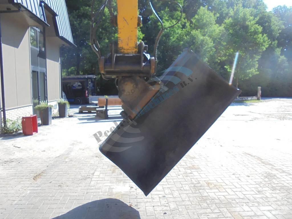 Kato HD 512 V Crawler Excavators