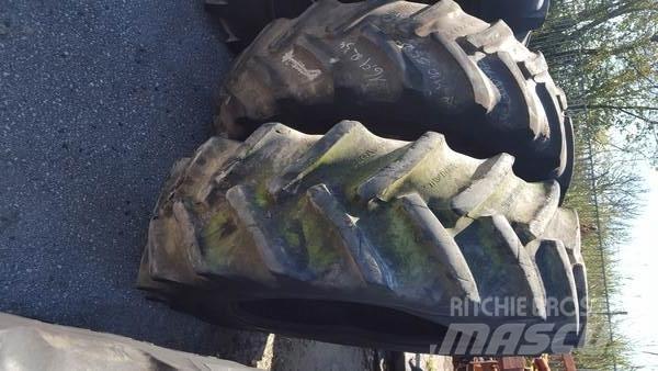  Pneus 16.9R34 Tires, wheels and rims