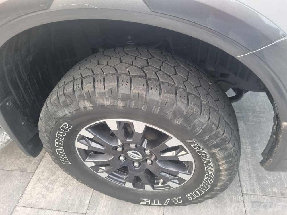 Nissan TITAN XD PRO Pickup Trucks