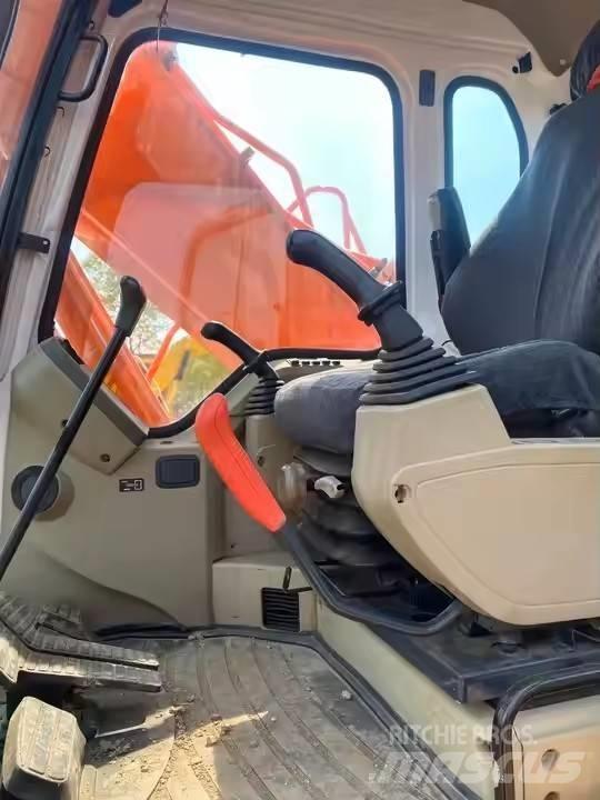 Doosan DH150 Crawler Excavators