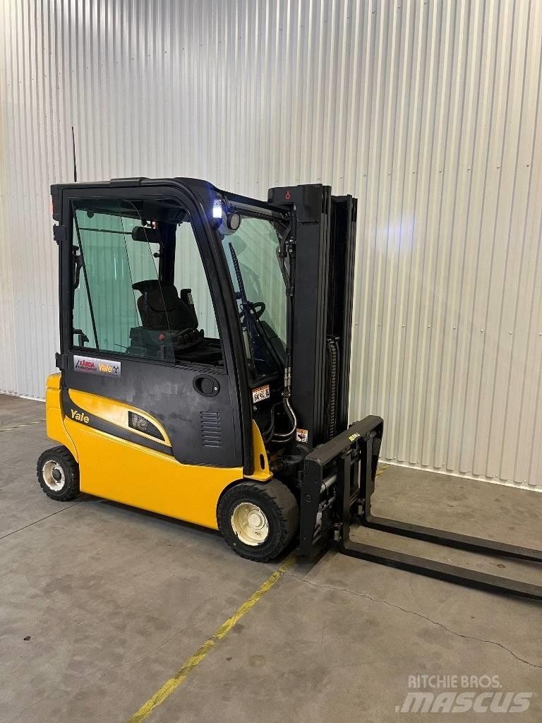 Yale ERP20VF Electric Forklifts