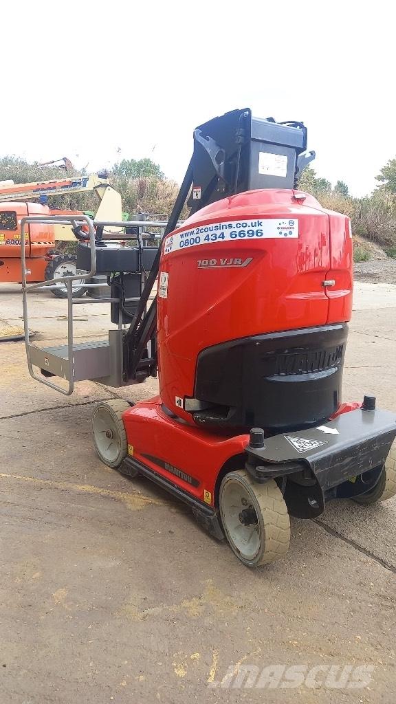 Manitou 100 VJR Vertical mast lifts