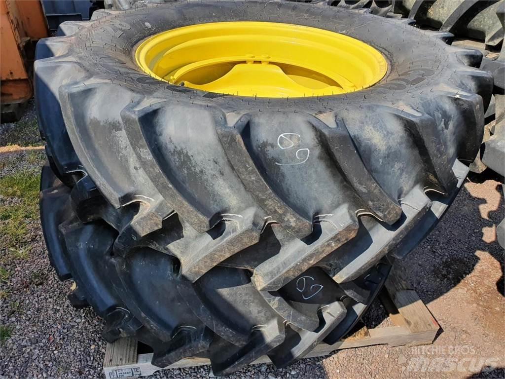 Mitas 420/70R28 x2 Tires, wheels and rims