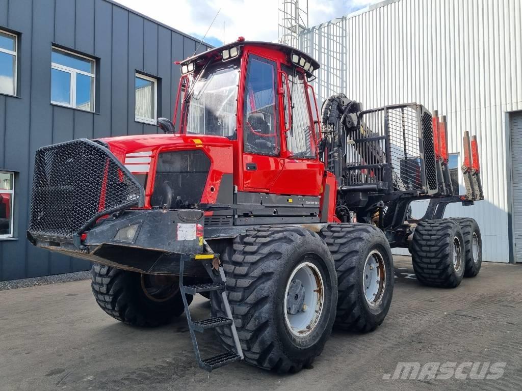 Komatsu 895 Forwarders
