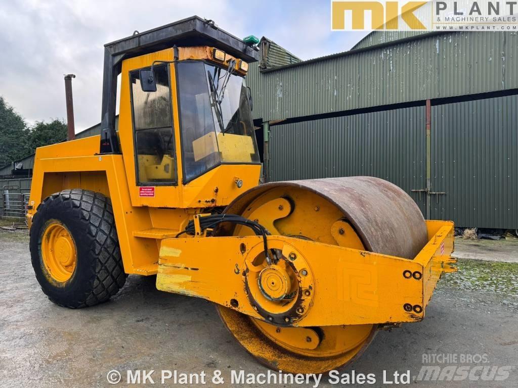 Bomag BW 213 D-2 Single drum rollers