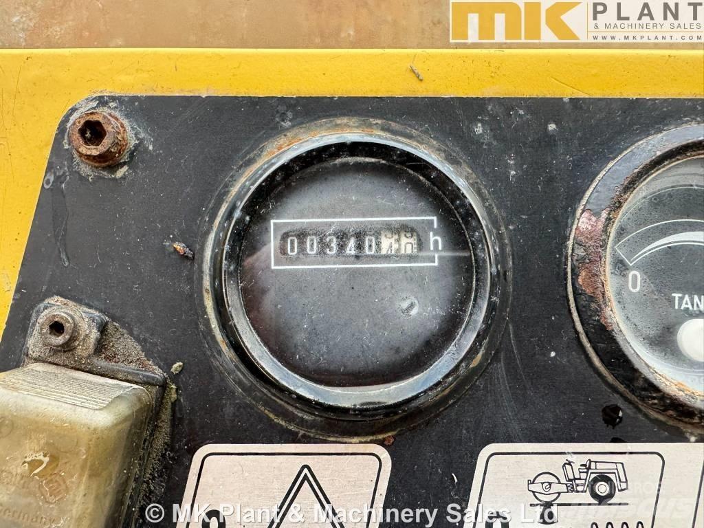 Bomag BW 213 D-2 Single drum rollers
