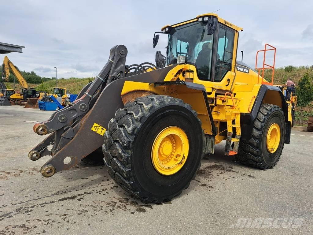 Volvo L220H Wheel Loaders