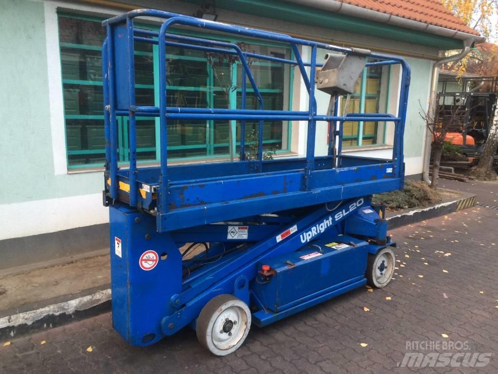 UpRight SL20    V-2784 Vertical mast lifts