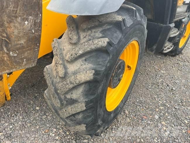 JCB 540-140 Telescopic Handlers