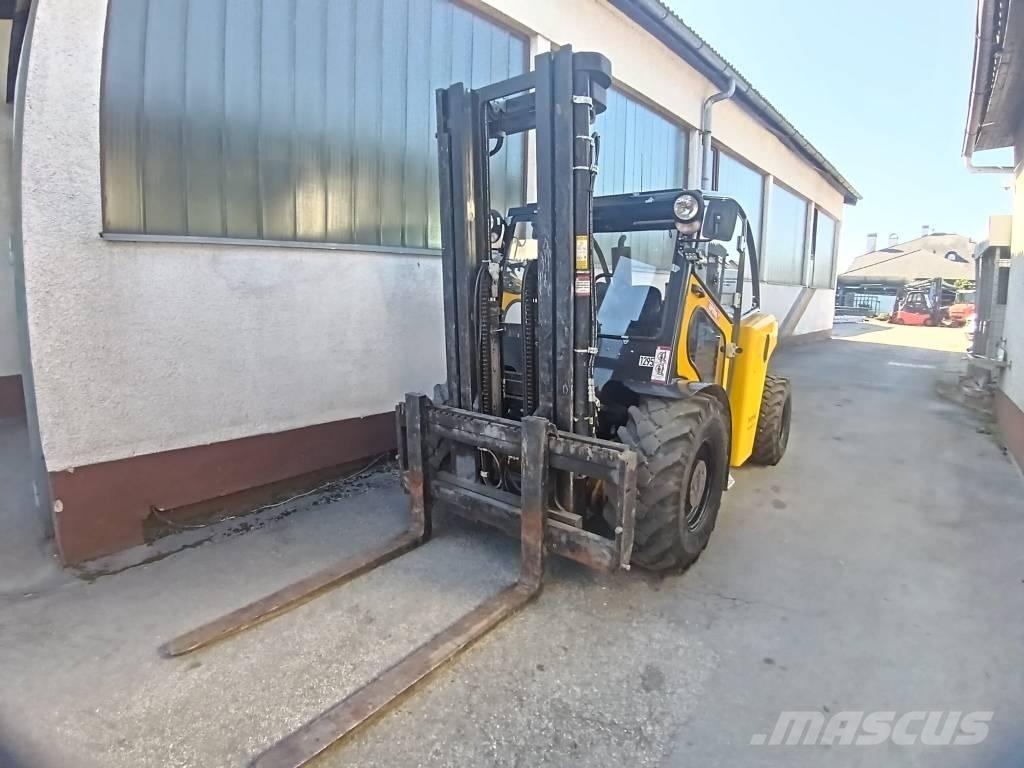 Bomaq B50 MP 4WD Diesel Forklifts