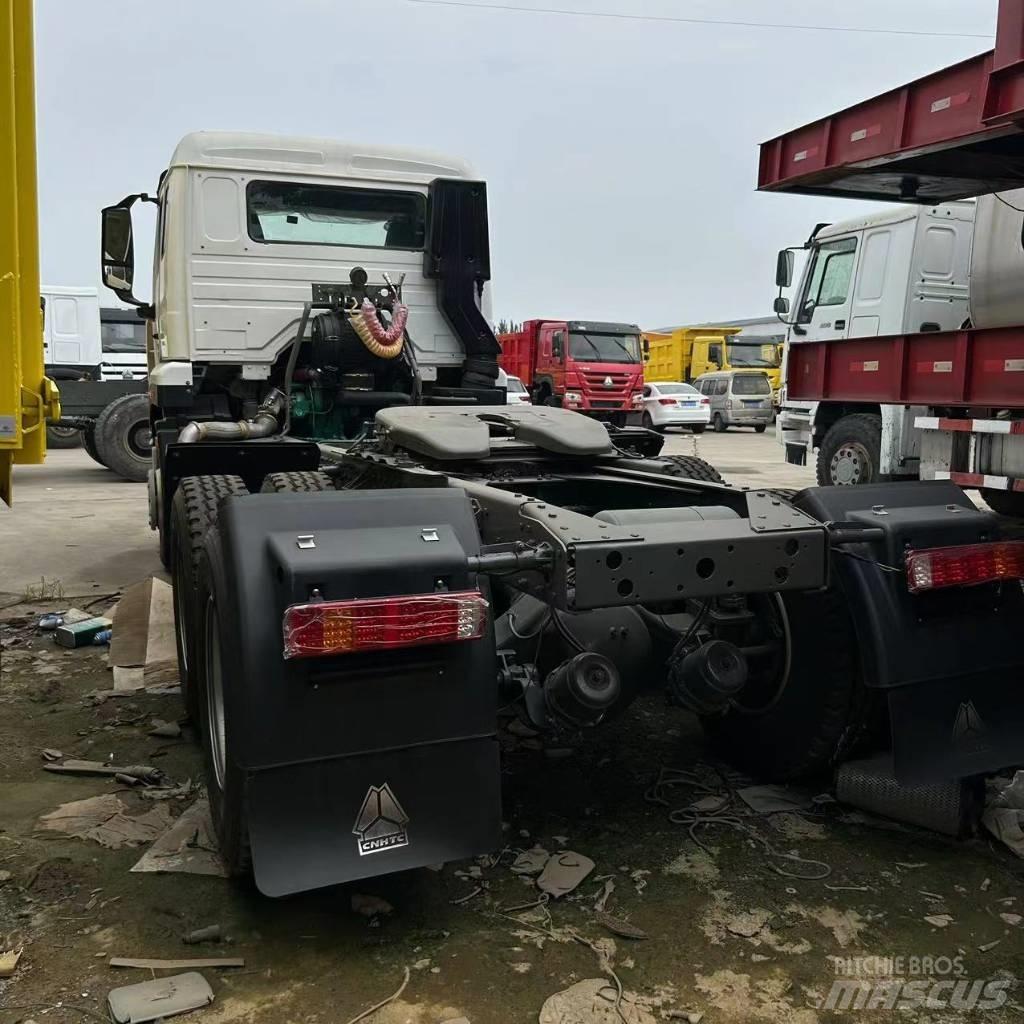 Howo Tractor  371 Conventional Trucks / Tractor Trucks
