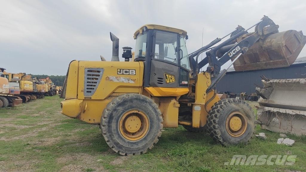 JCB 426 HL Forestry Cabin