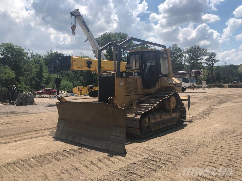 CAT D 5 M XL Crawler dozers