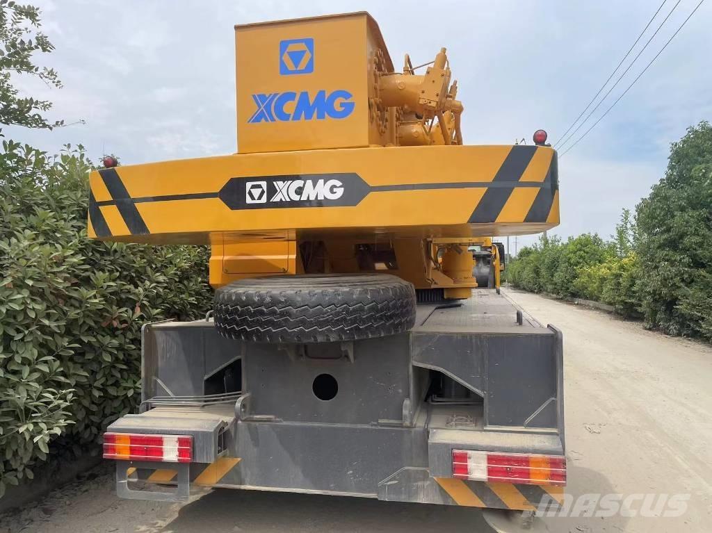 XCMG QY25 Mobile and all terrain cranes