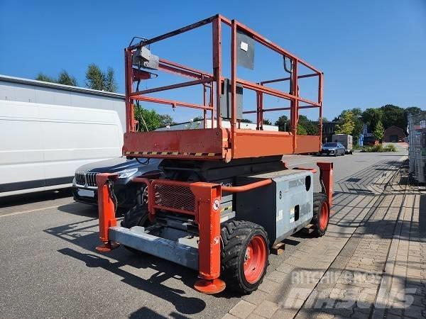 SkyJack SJ 6832 RT Scissor Lifts
